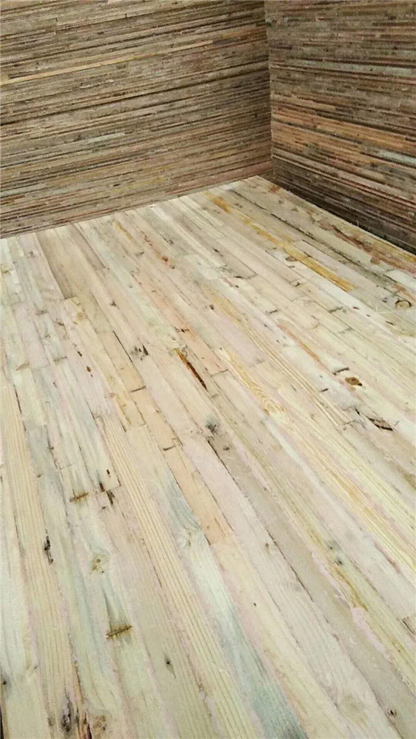 松木機(jī)拼生態(tài)板